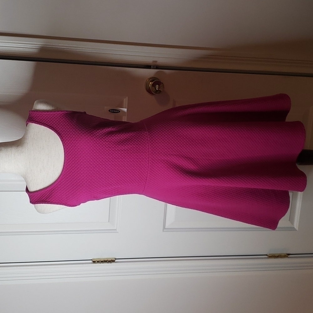 OLD navy sleeveless fuchsia dress size S NWT - Picture 1 of 16
